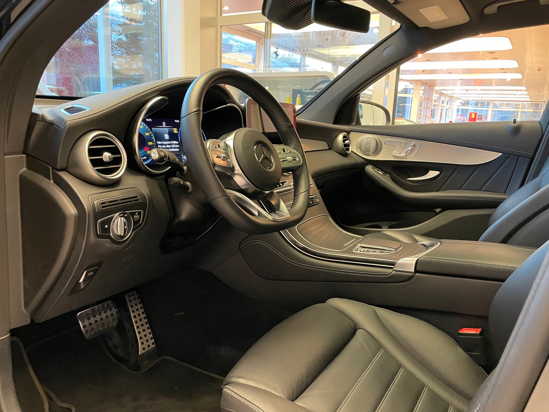 MERCEDES-BENZ GLC Coupé 400 d AMG Line 4Matic 9G-Tronic-image-9