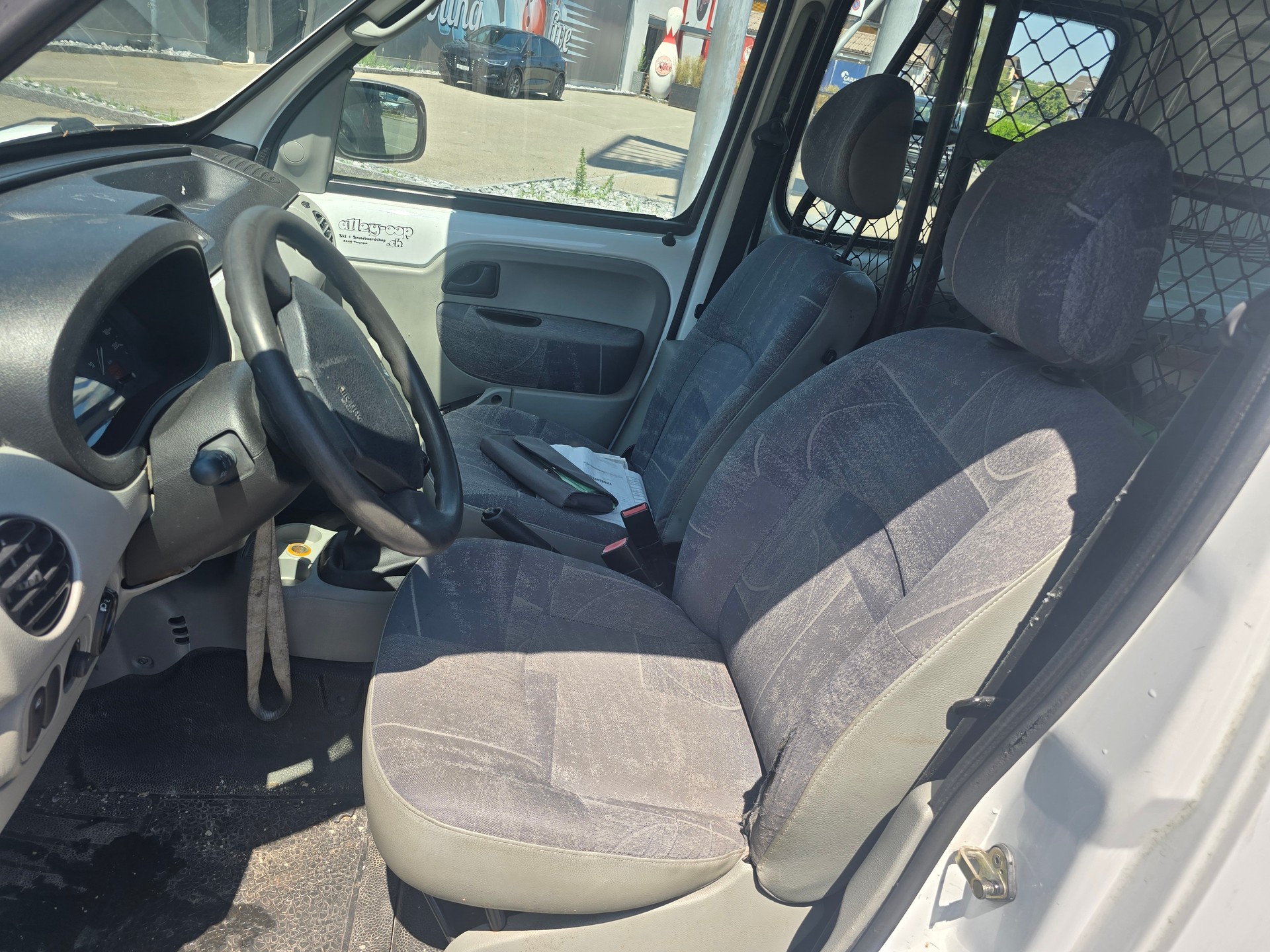 RENAULT Kangoo 1.2 16V Business-image-9