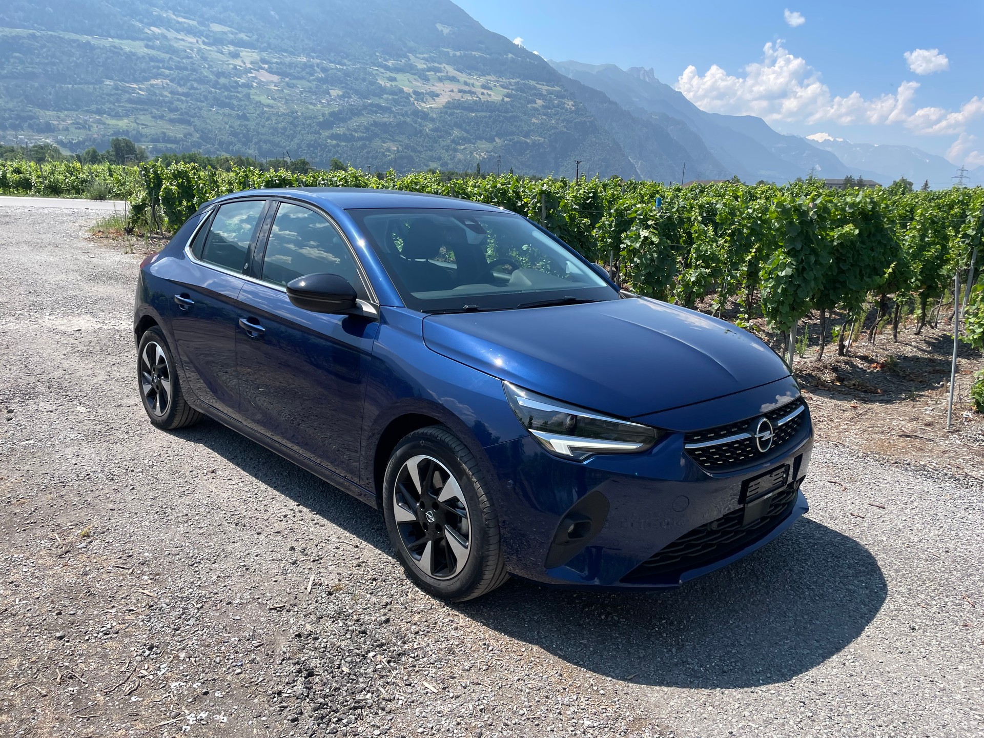 OPEL Corsa e-Elegance-image-4