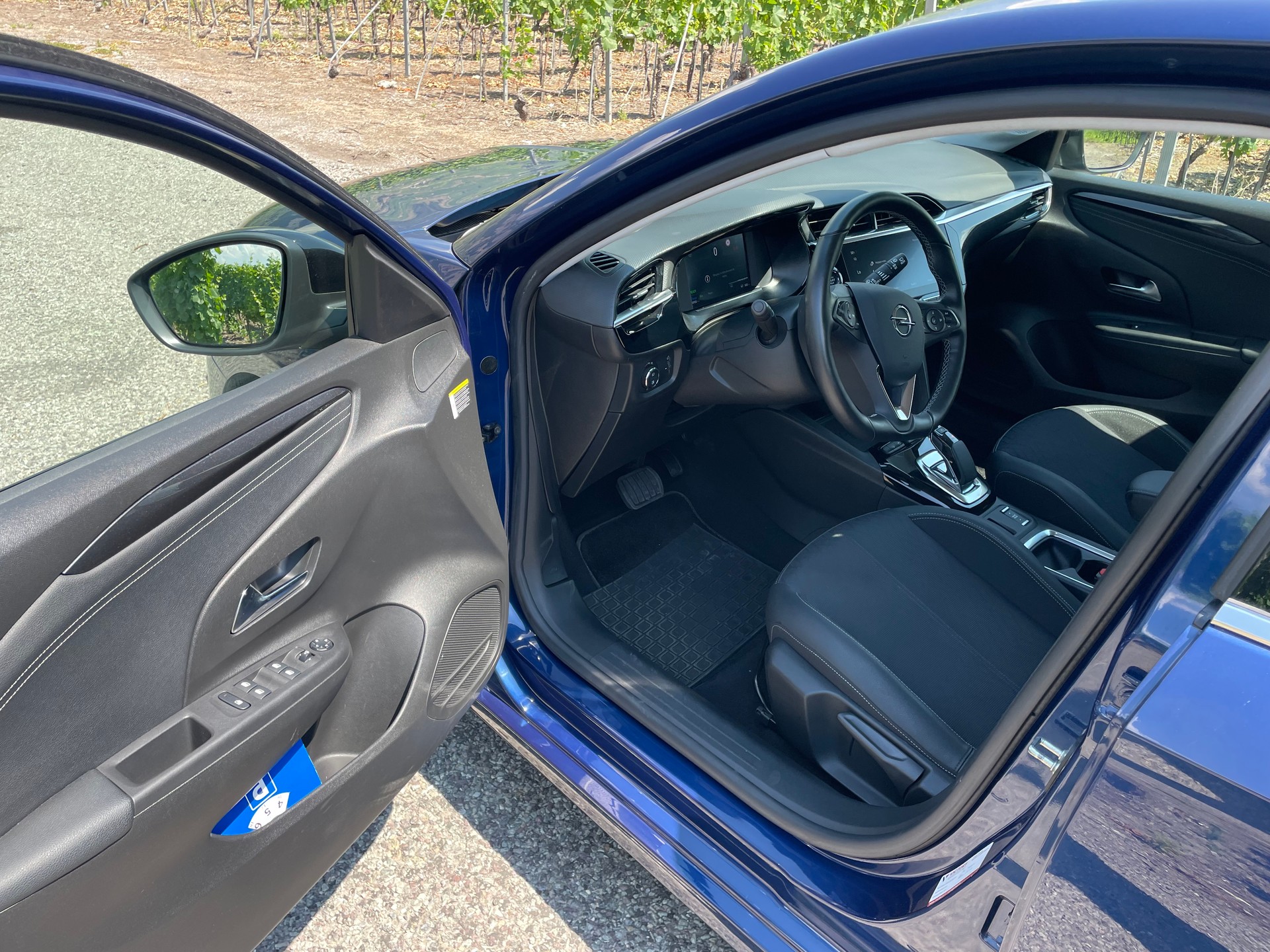 OPEL Corsa e-Elegance-image-9