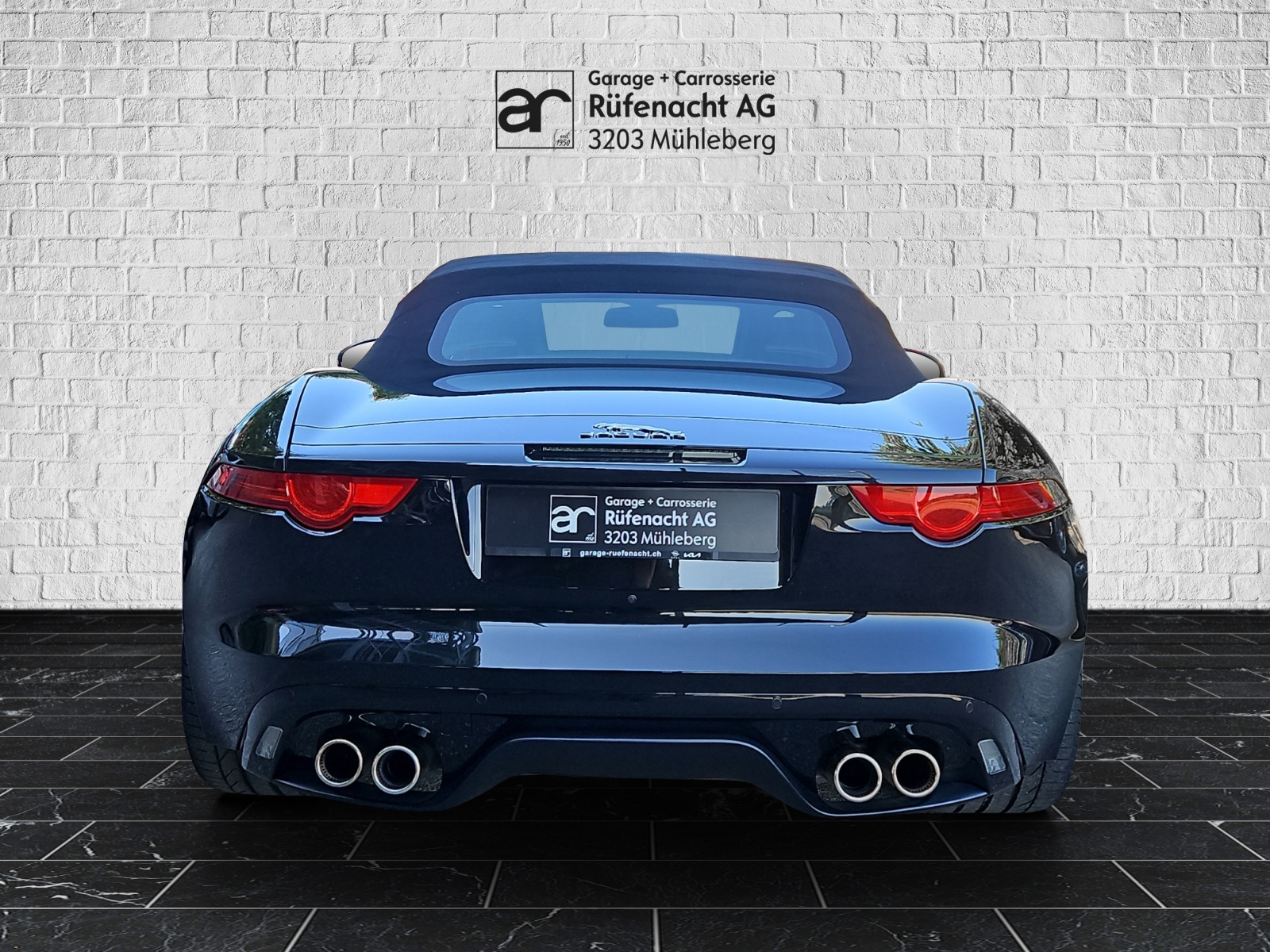 JAGUAR F-Type Convertible 5.0 V8 S-showroom-element-3