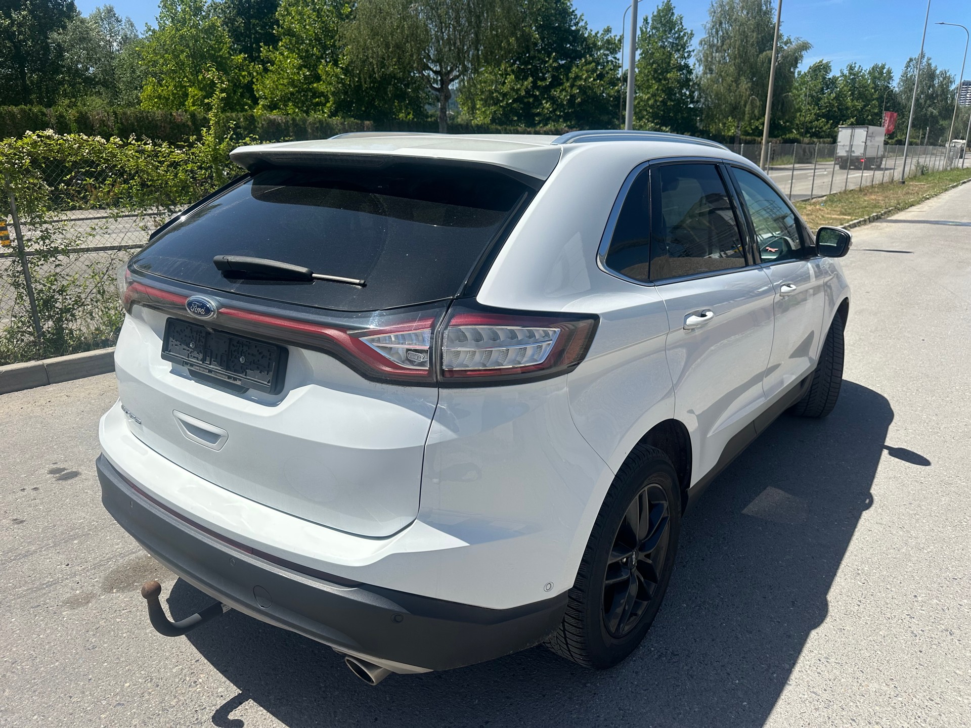 FORD Edge 2.0 TDCi Titanium 4WD PowerShift-image-1
