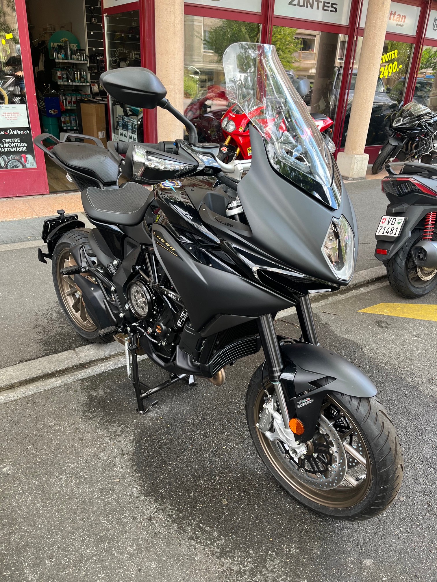 MV AGUSTA Lusso