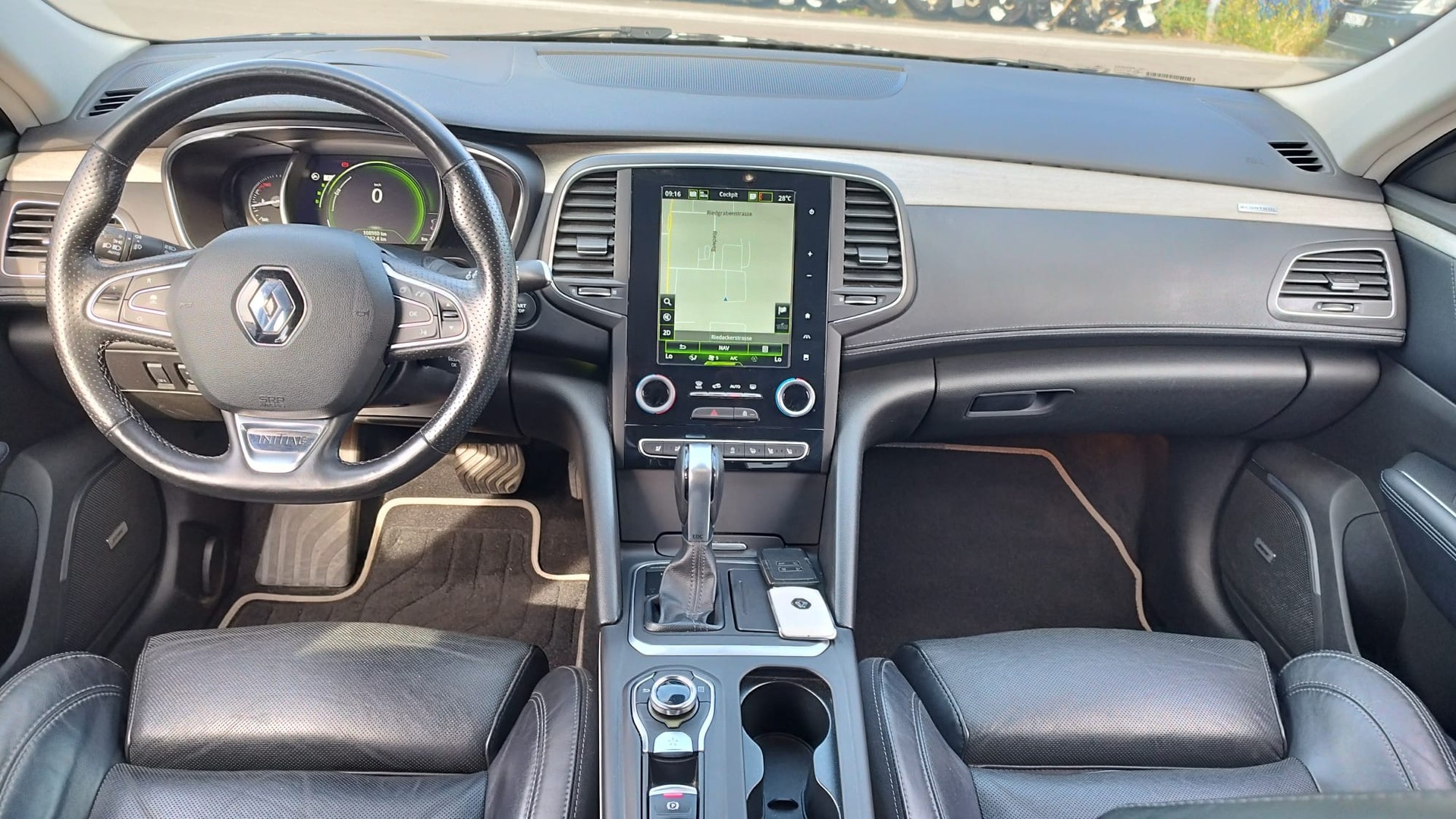 RENAULT Talisman Grandtour 1.6 TCe Initiale EDC-image-9