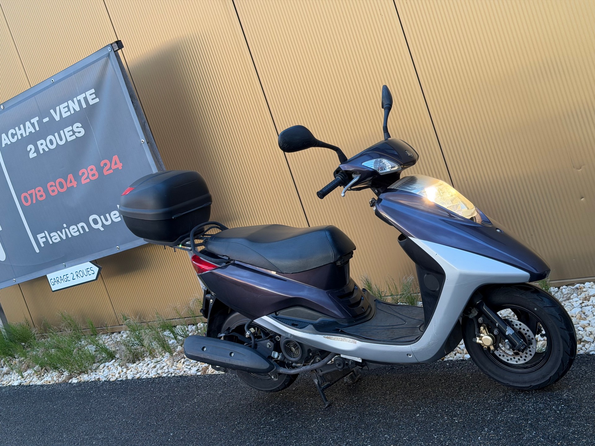 YAMAHA Vity XC 125 E-showroom-element-2