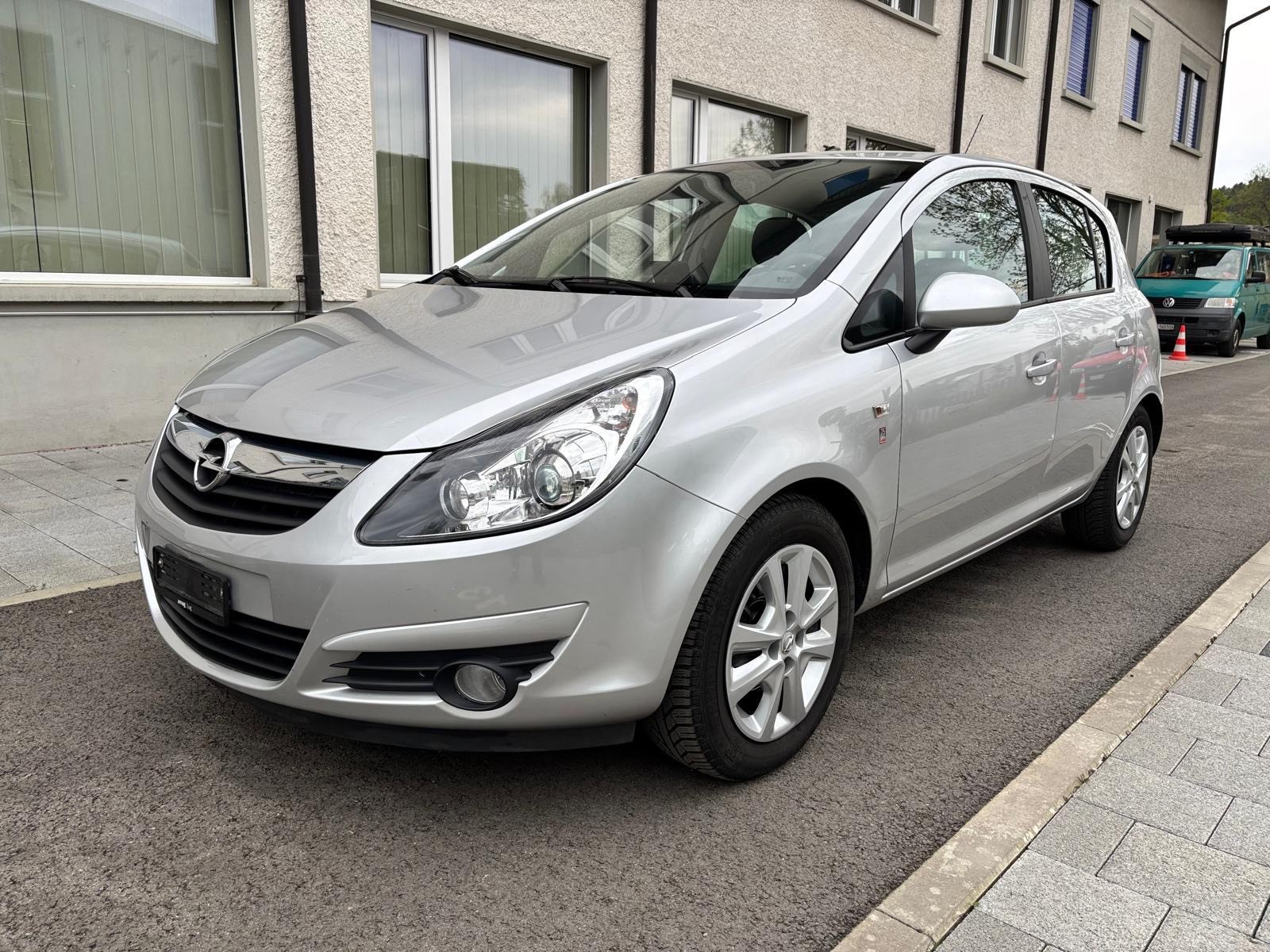 OPEL Corsa 1.4 TP Color Edition Automatic-image-2