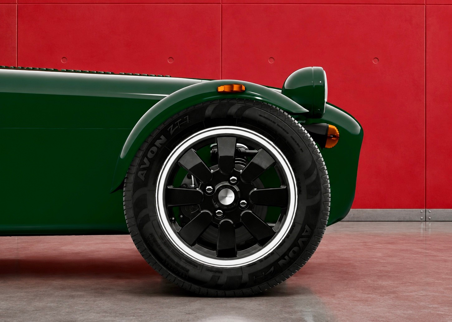 CATERHAM Seven 170S (MY26, Swiss new car, Vintage Green paint, 24-month factory warranty, delivery January 27)-image-6