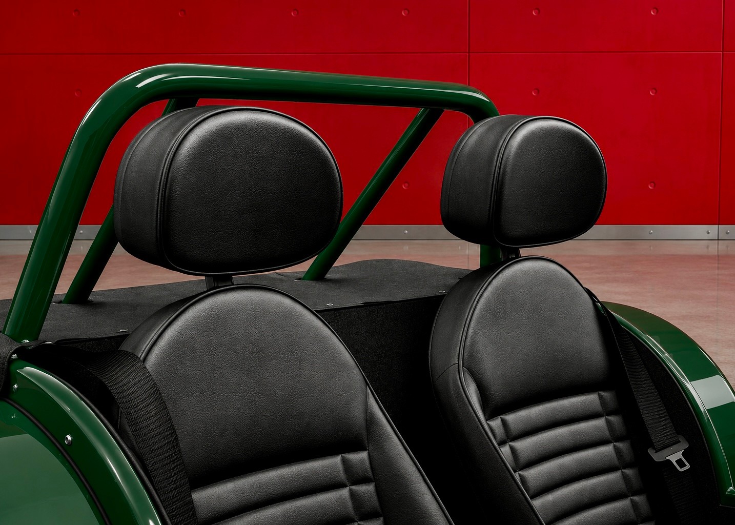 CATERHAM Seven 170S (MY26, Swiss new car, Vintage Green paint, 24-month factory warranty, delivery January 27)-image-10