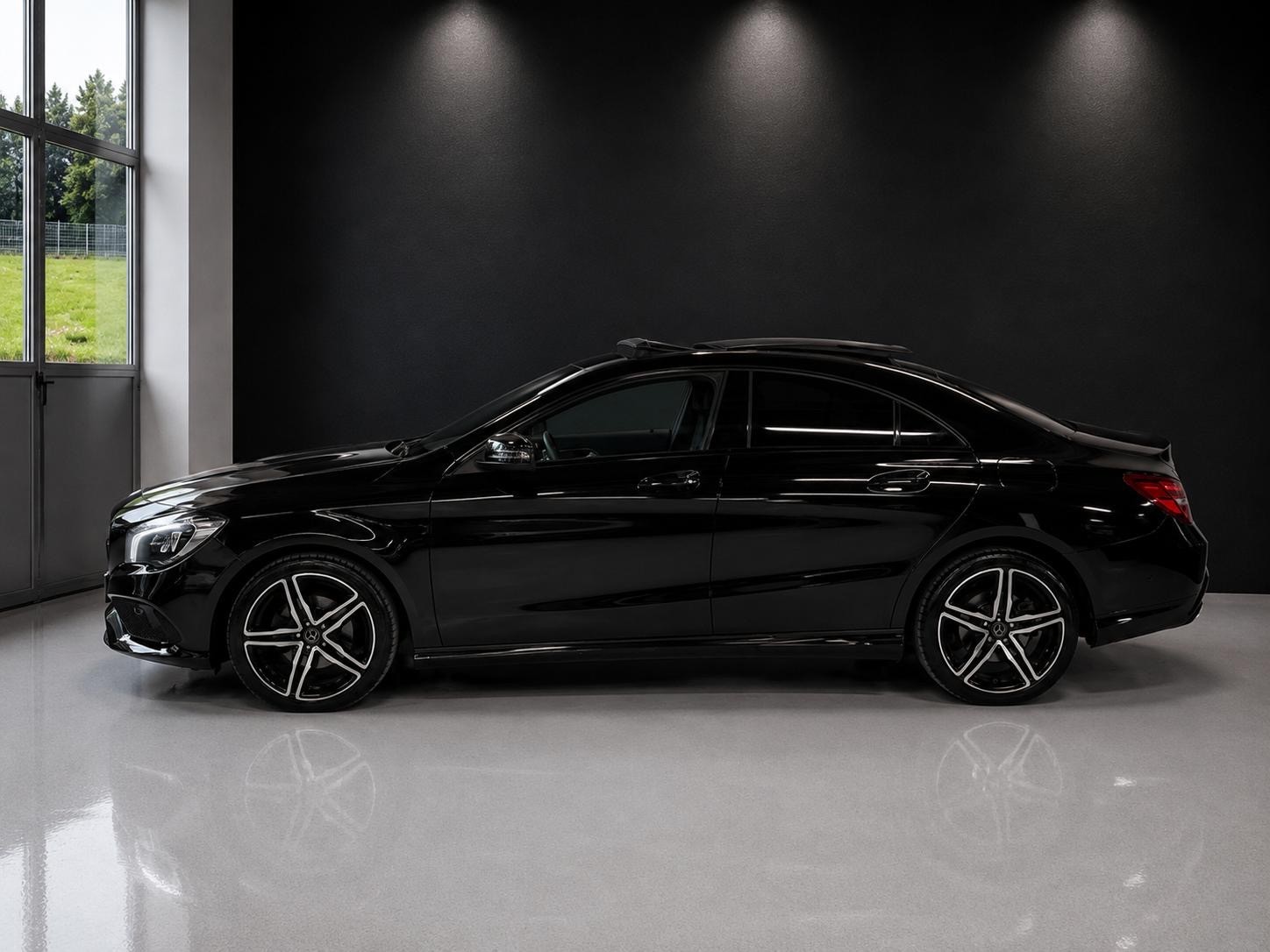 MERCEDES-BENZ CLA 220 d 4Matic 7G-DCT-image-7