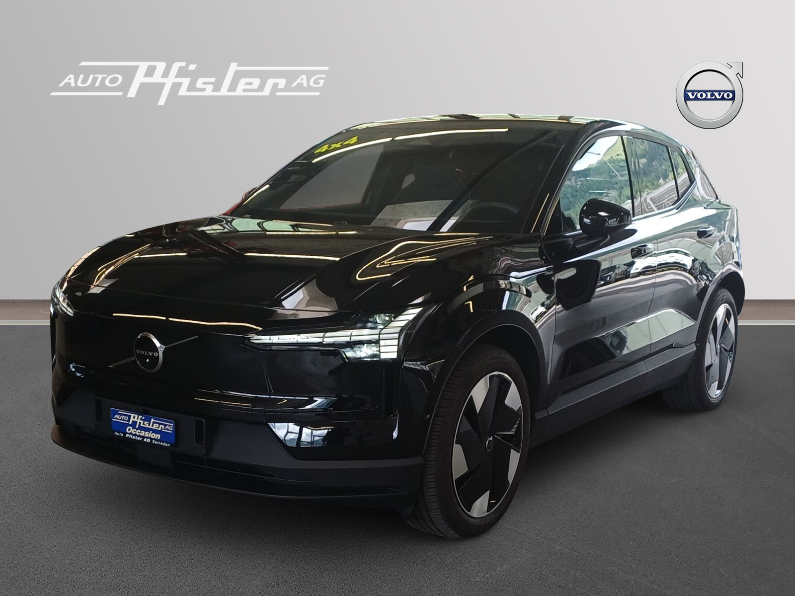 VOLVO EX30 E60 Twin Ultra Performance AWD-image-0
