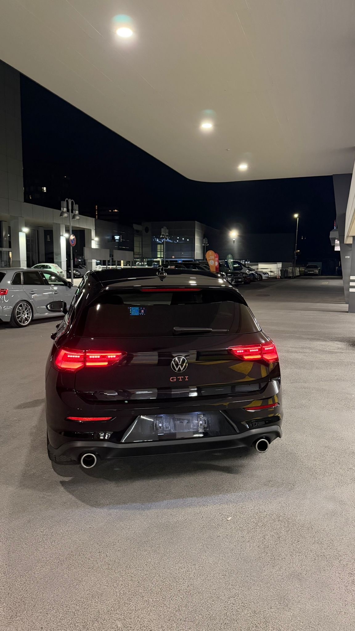 VW 2.0 TSI GTI DSG Virtual Cocpit, Head-up, Fahrassistenz, Harman Kardon, elektr. Sitze,-image-3