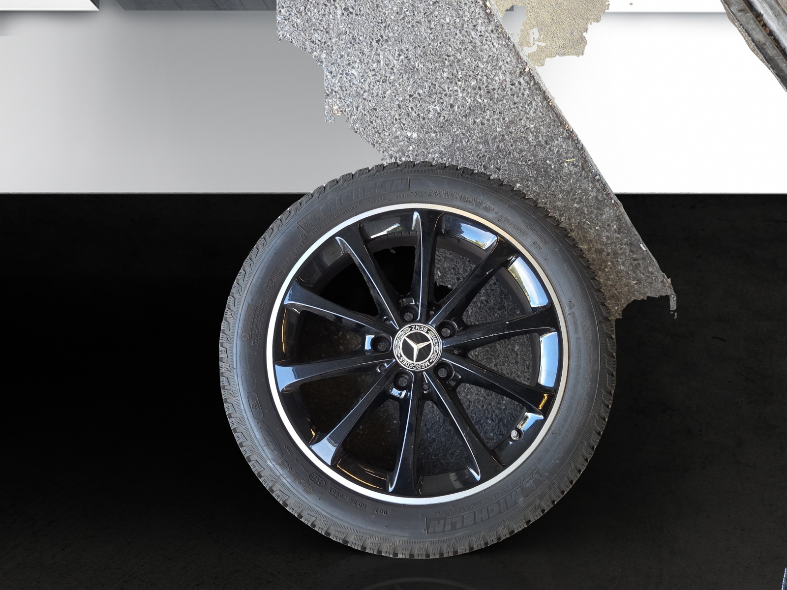 MERCEDES-BENZ A 200 Progressive 7G-DCT-image-16