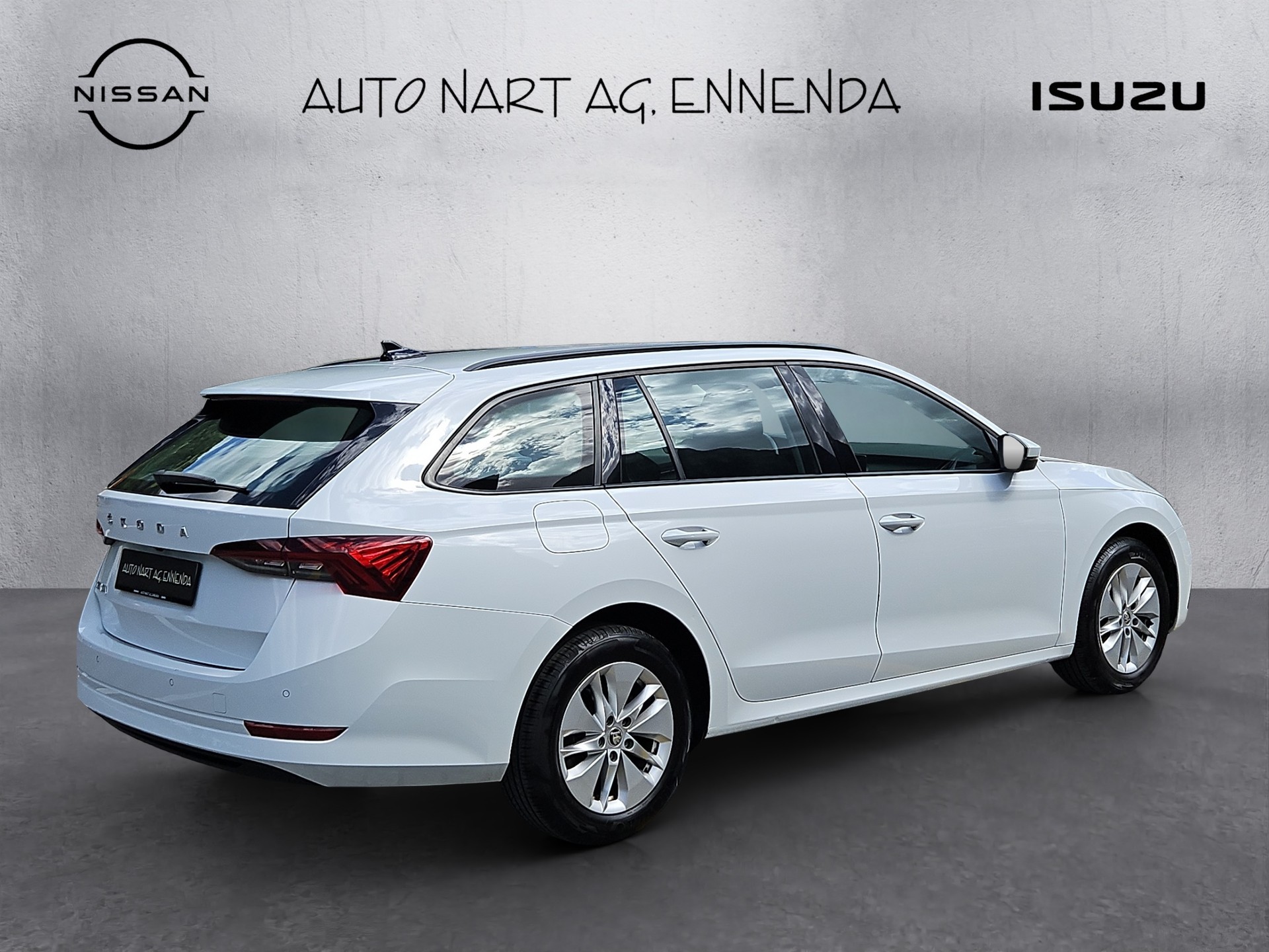 SKODA Octavia 2.0 TDI Ambition-image-4