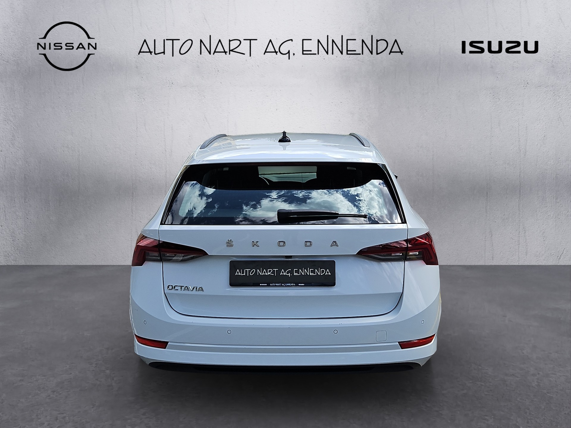 SKODA Octavia 2.0 TDI Ambition-image-3