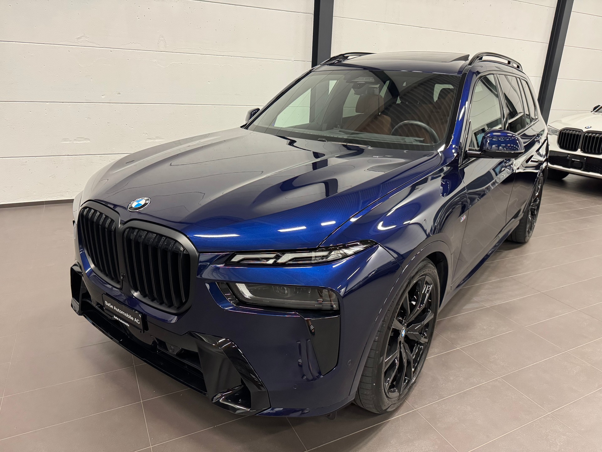 BMW X7 xDrive 48V 40d M Sport Pro Steptronic-image-4