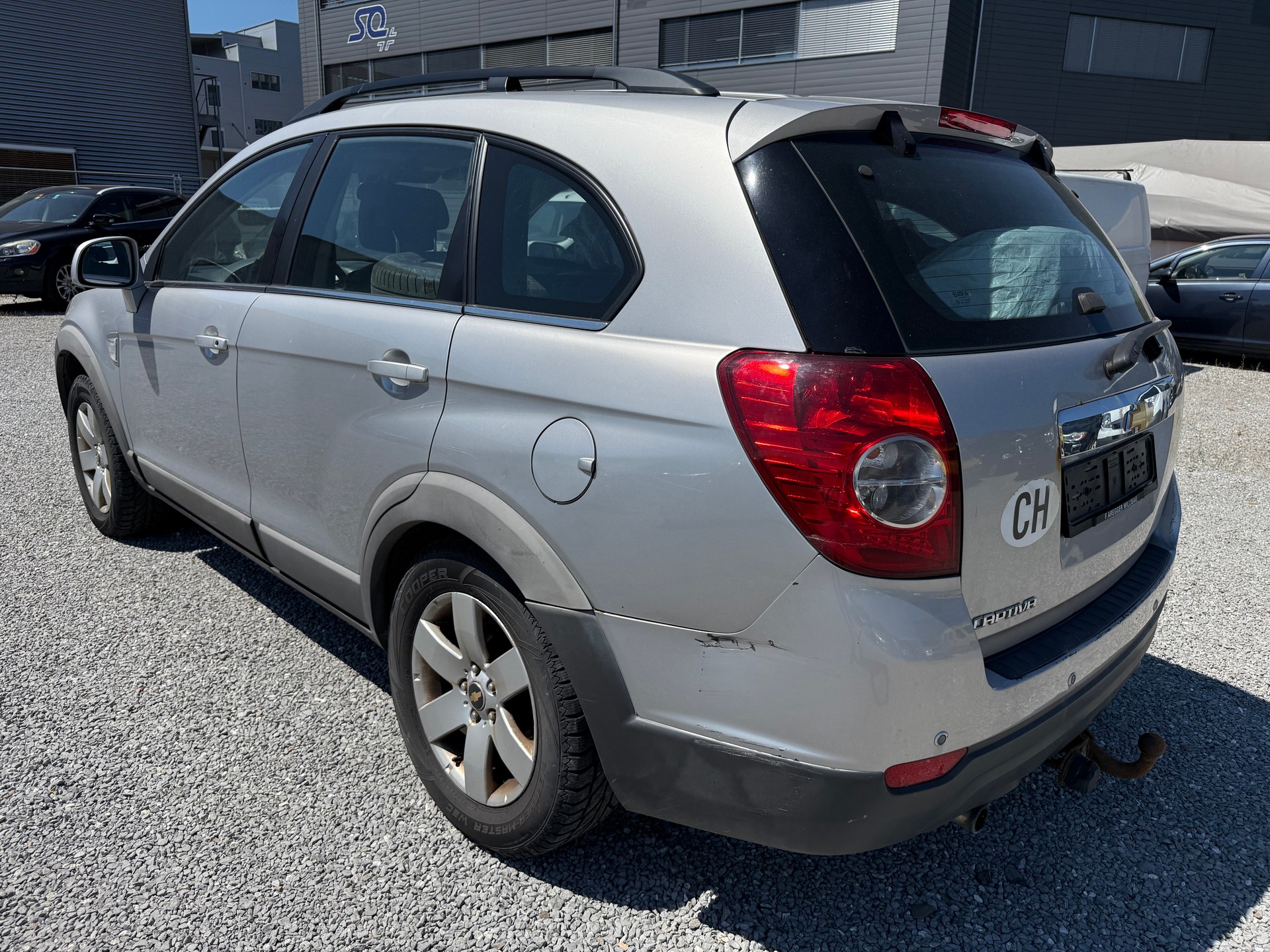 CHEVROLET Captiva 2.0 VCDi LS 4WD-image-2