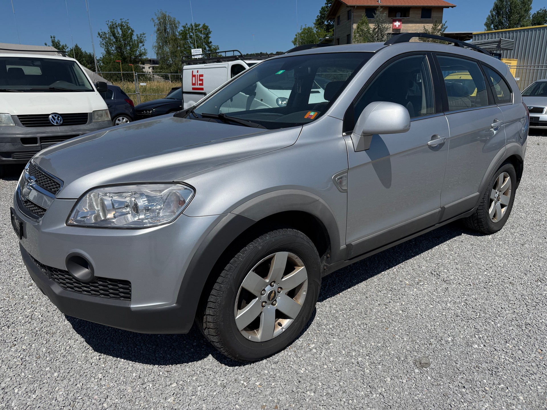 CHEVROLET Captiva 2.0 VCDi LS 4WD-image-1