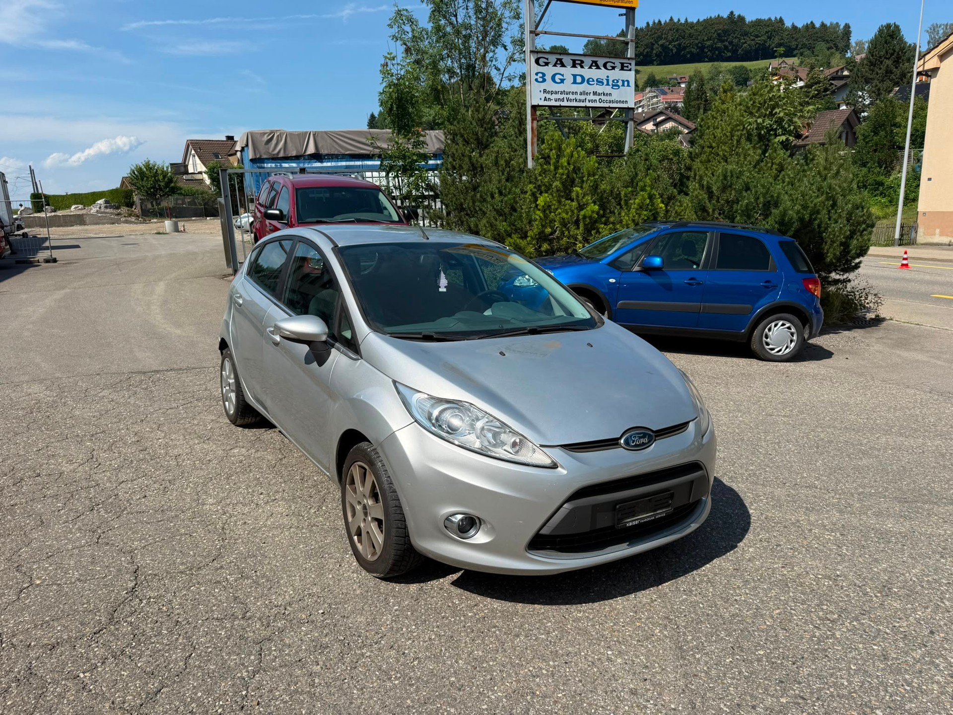 FORD Fiesta 1.4 16V Titanium-image-2