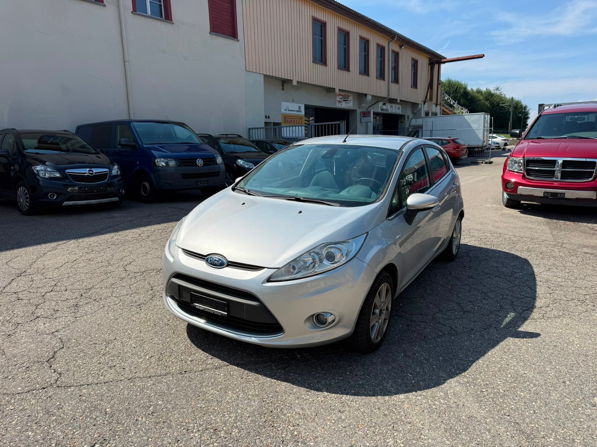 FORD Fiesta 1.4 16V Titanium-image-0