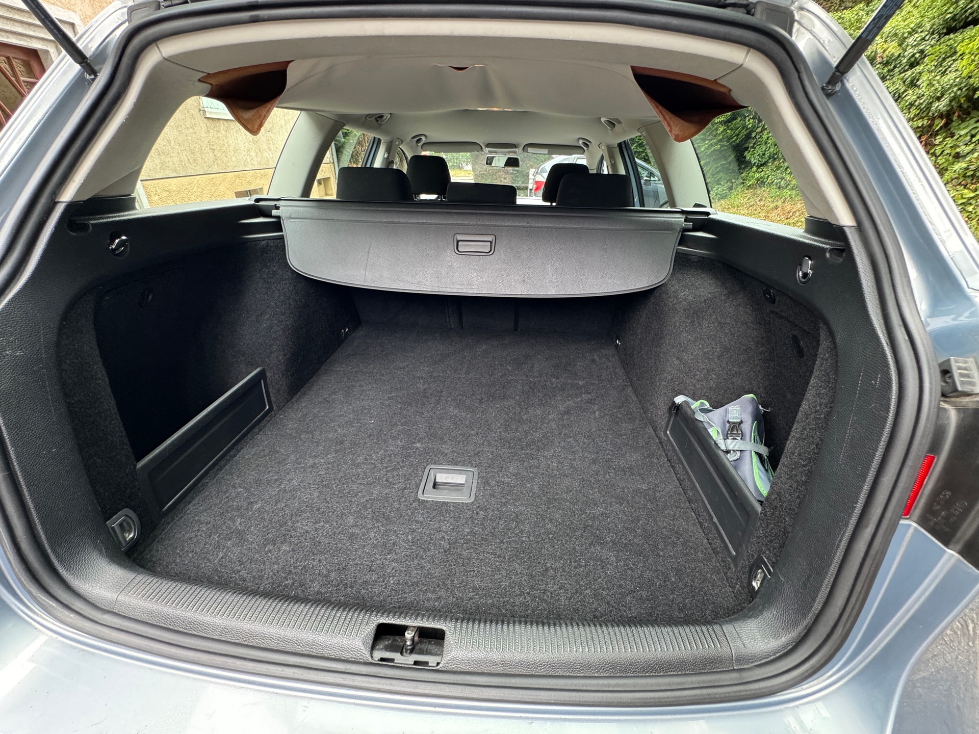VW Passat Variant 2.0 TDI BlueMotion Comfortline-image-12