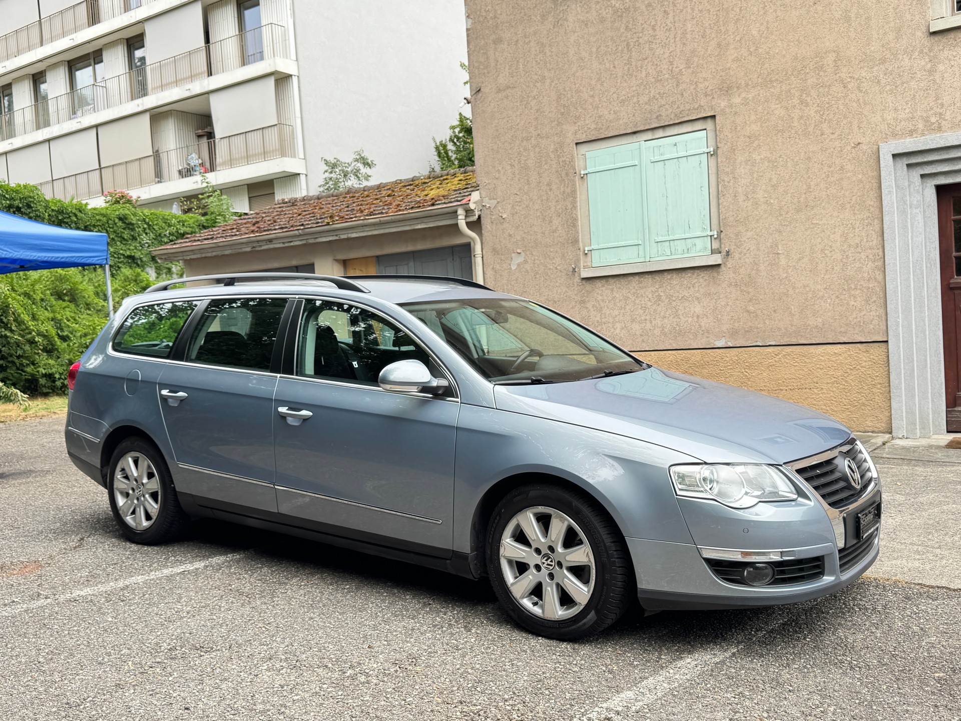 VW Passat Variant 2.0 TDI BlueMotion Comfortline-image-2