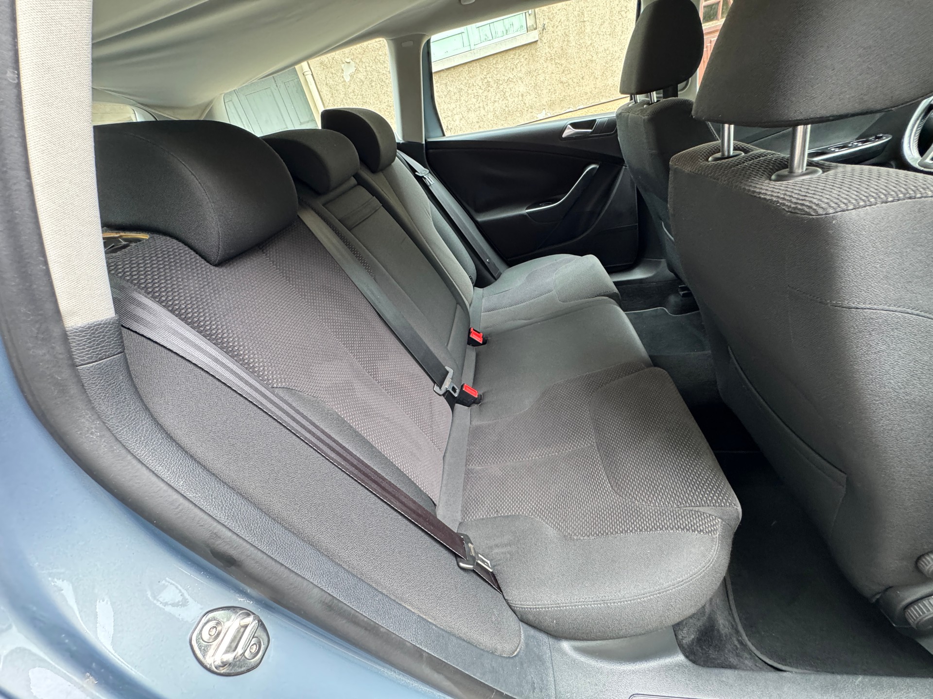 VW Passat Variant 2.0 TDI BlueMotion Comfortline-image-9