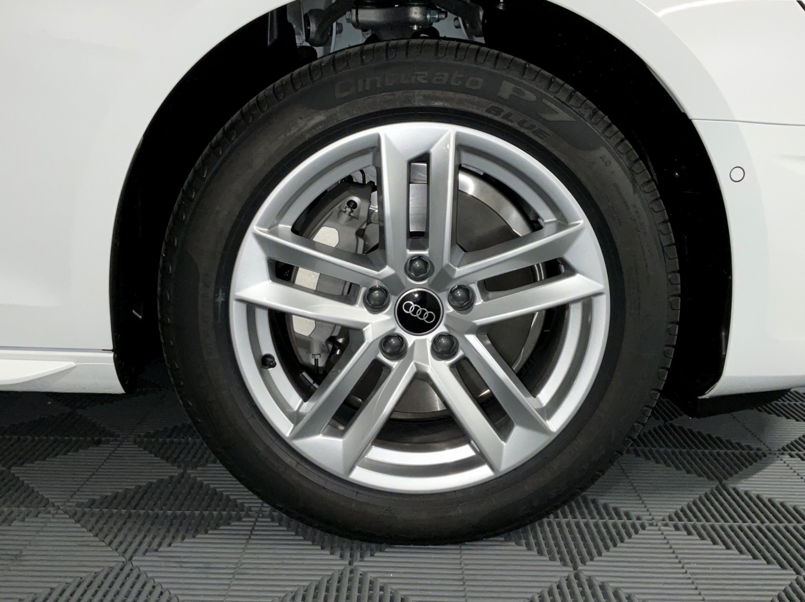AUDI A4 Avant 40 TDI advanced Attraction quattro S-tronic-image-12