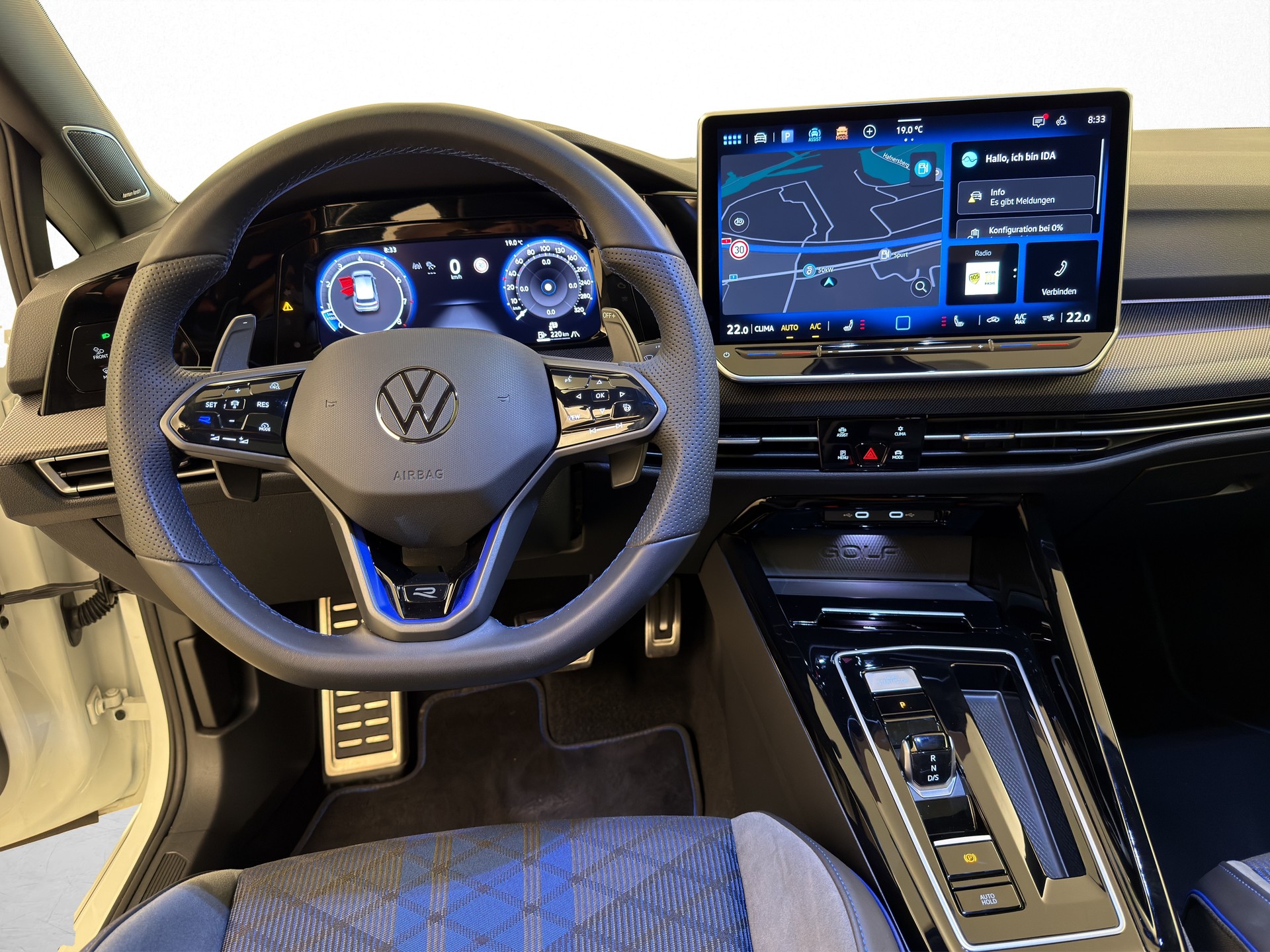 VW Golf 8 2.0 TSI R DSG 4motion 333PS-image-13