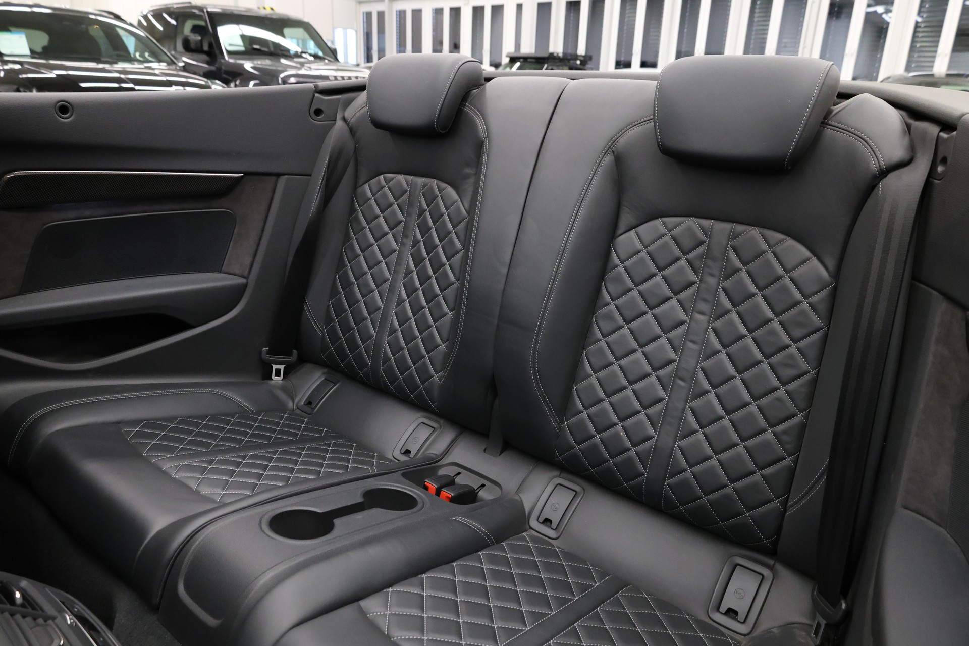 AUDI S5 Cabriolet 3.0 V6 TFSI quattro T-Tronic-image-27
