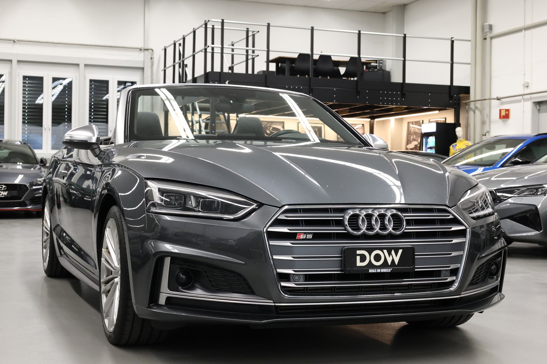 AUDI S5 Cabriolet 3.0 V6 TFSI quattro T-Tronic-image-8