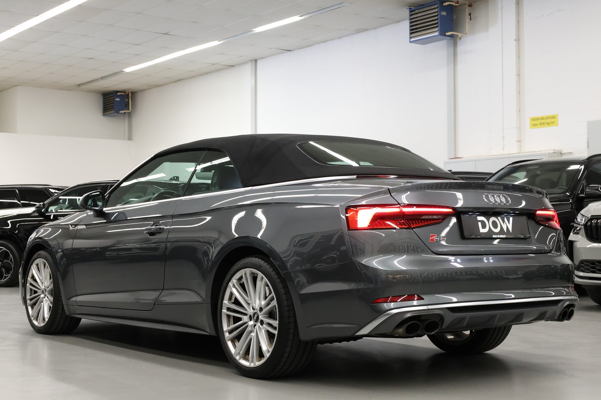 AUDI S5 Cabriolet 3.0 V6 TFSI quattro T-Tronic-image-4