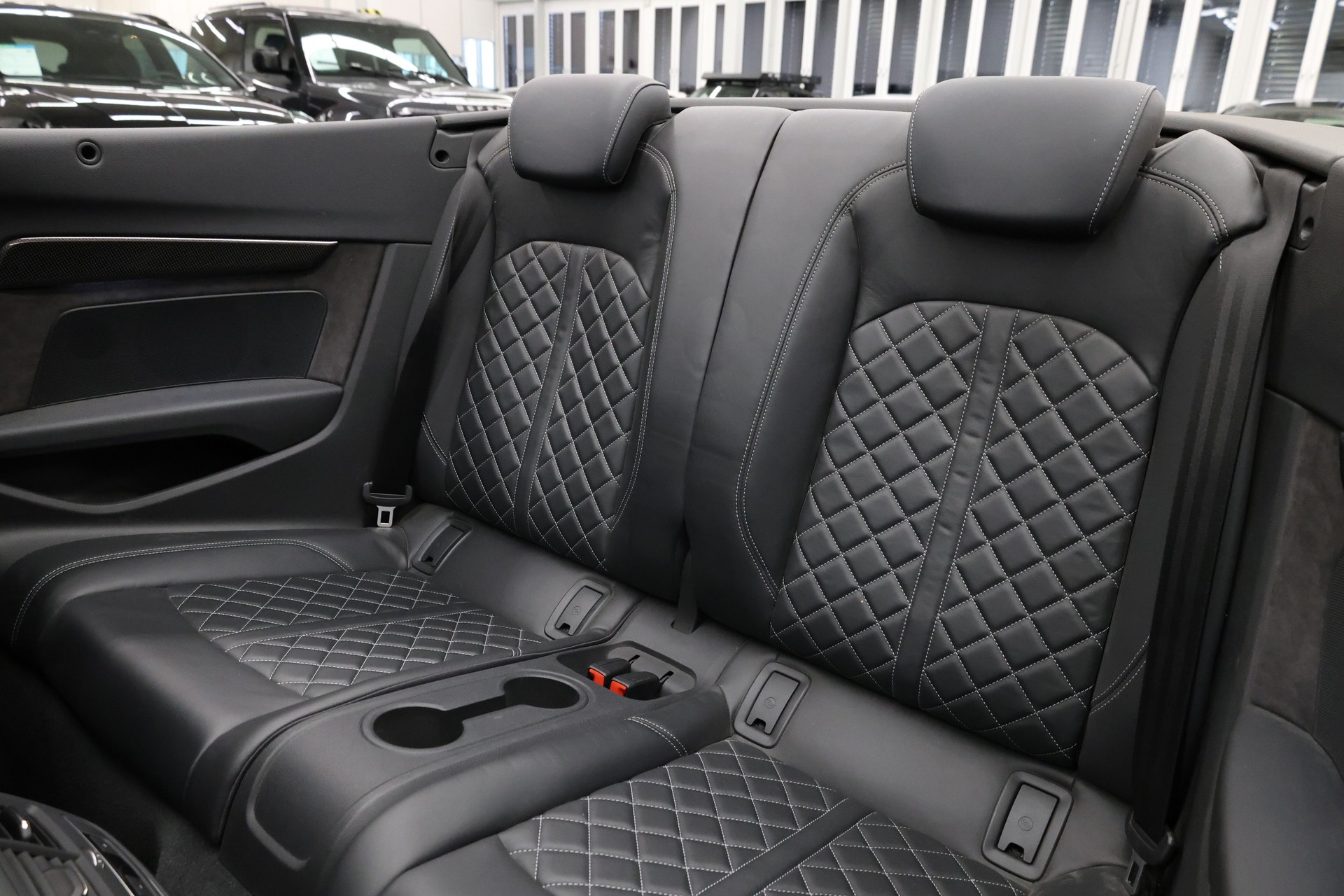 AUDI S5 Cabriolet 3.0 V6 TFSI quattro T-Tronic-image-27