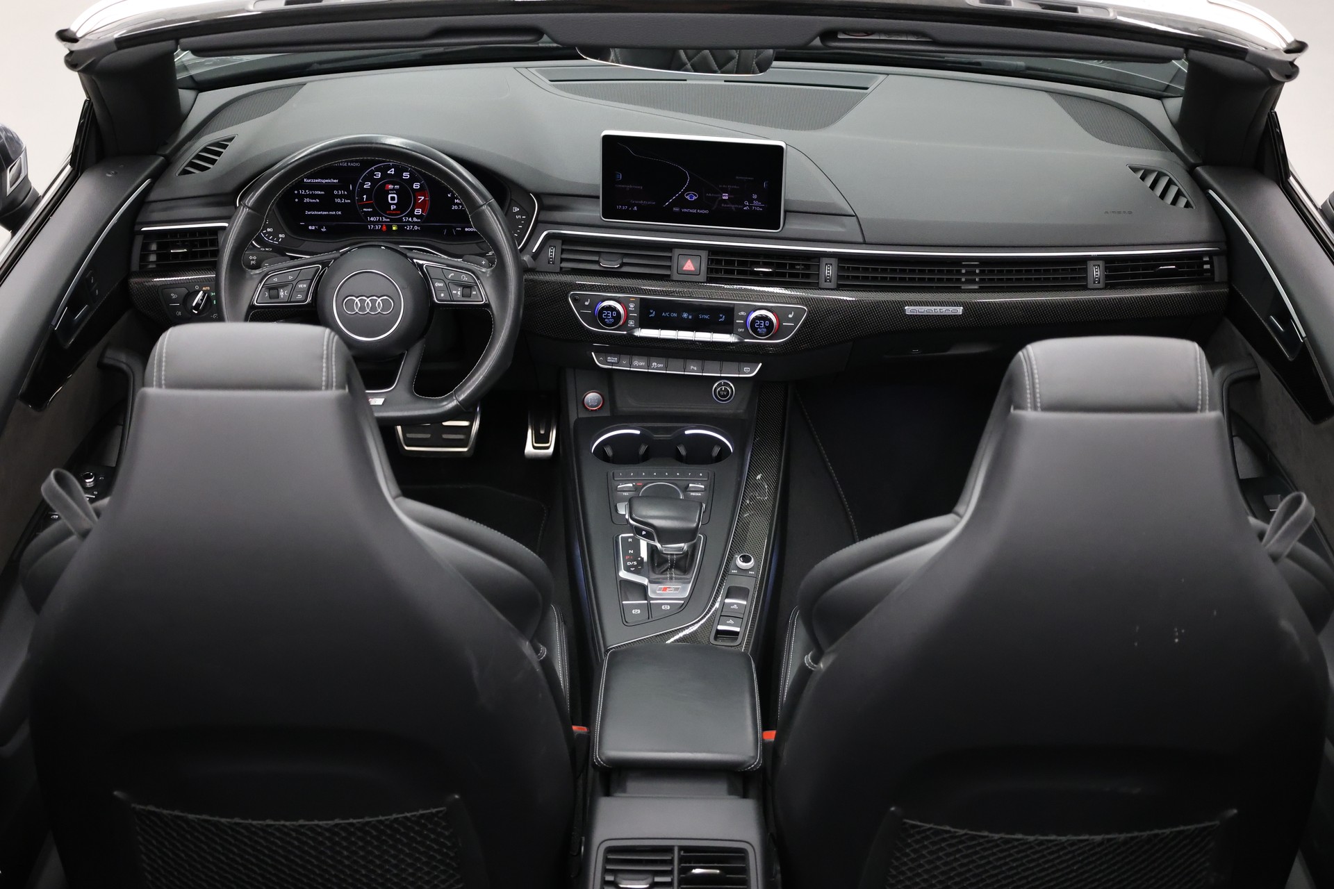 AUDI S5 Cabriolet 3.0 V6 TFSI quattro T-Tronic-image-17