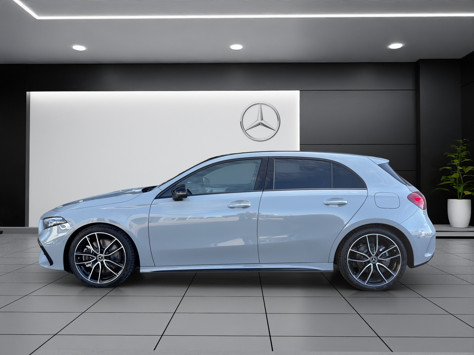 MERCEDES-BENZ A 250 4Matic 8G-DCT-showroom-element-2