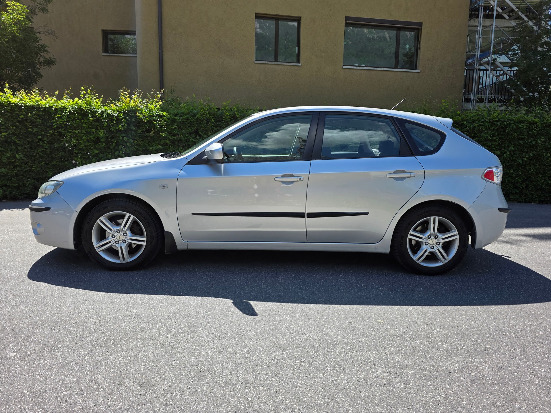 SUBARU Impreza 2.0R Swiss Special Automatic-image-1