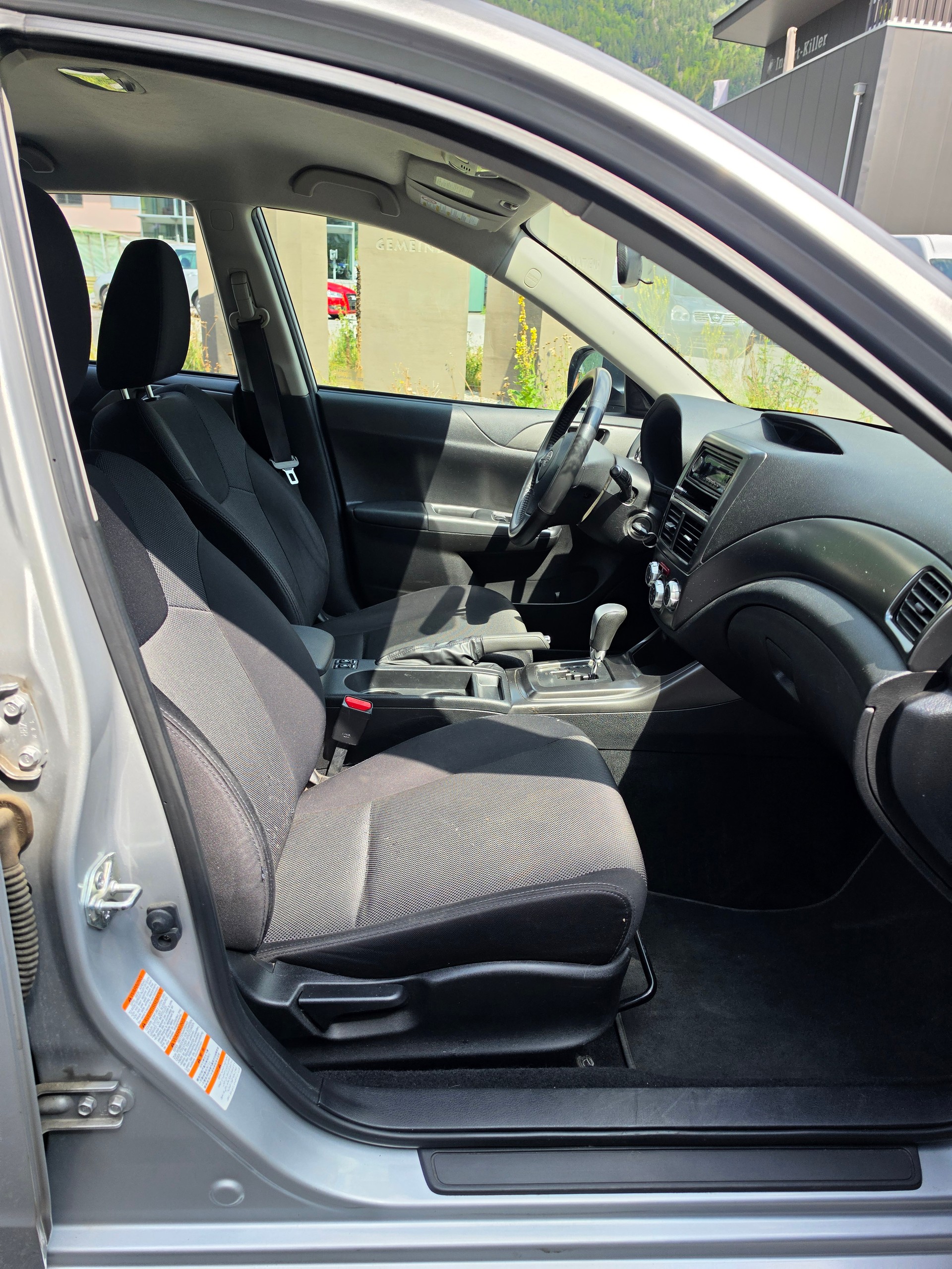 SUBARU Impreza 2.0R Swiss Special Automatic-image-12