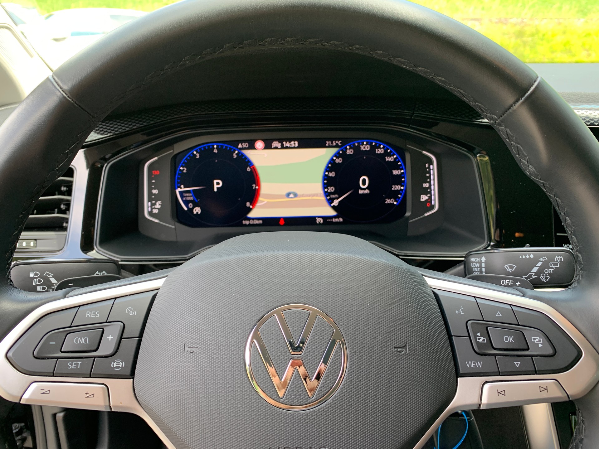 VW Polo 1.0 TSI Life DSG-image-10