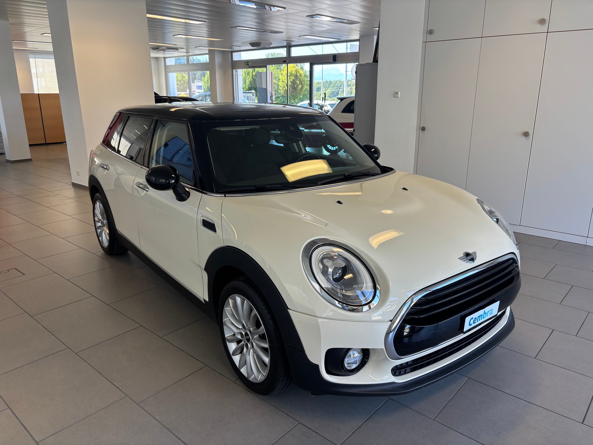 MINI Clubman Cooper Steptronic-image-1