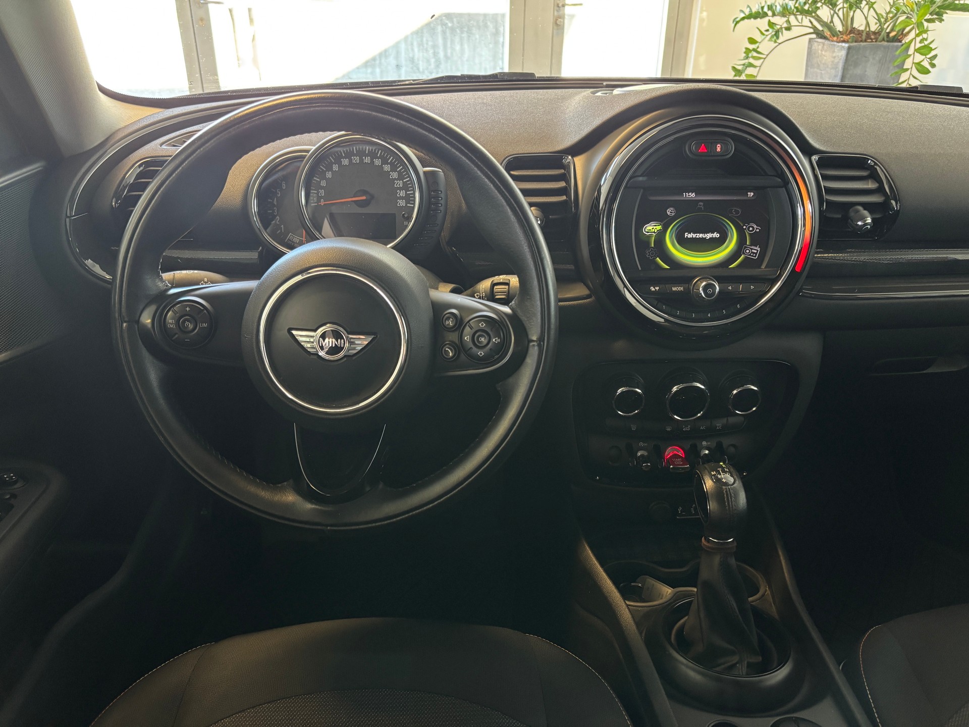 MINI Clubman Cooper Steptronic-image-13