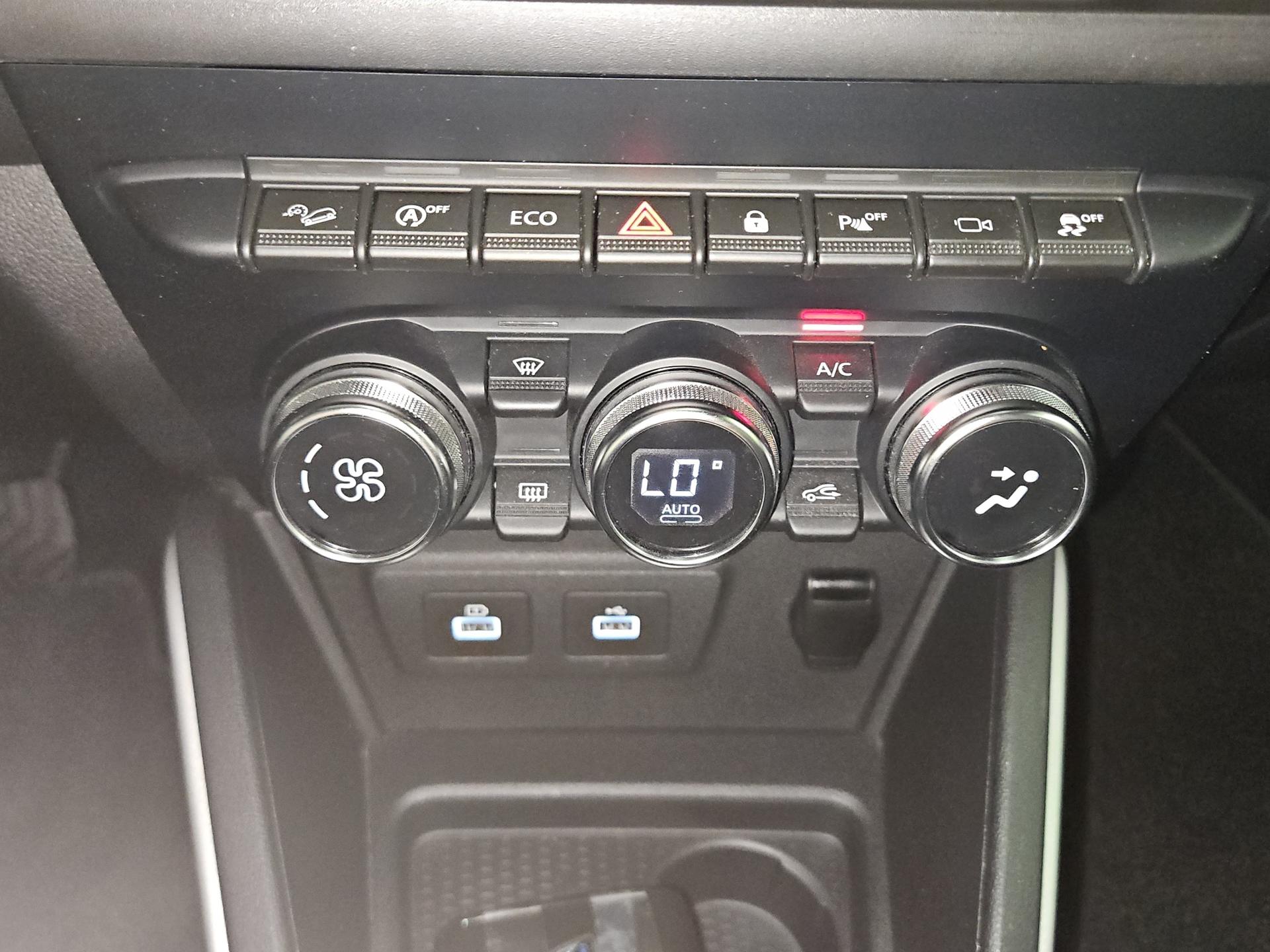 DACIA Duster Blue dCi 115 Prestige 4x4-image-18