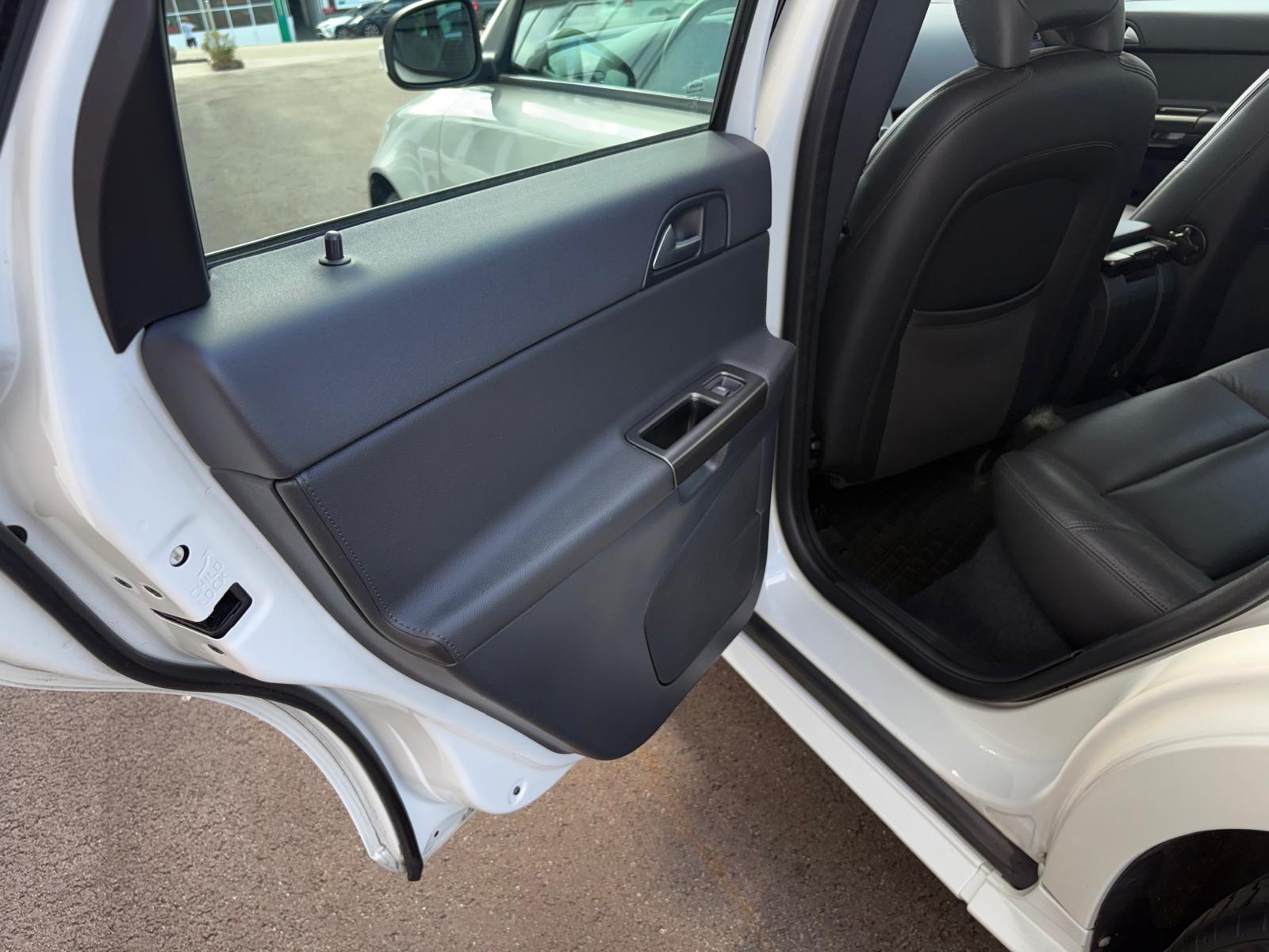 VOLVO V50 D3 R-Design Geartronic-image-11