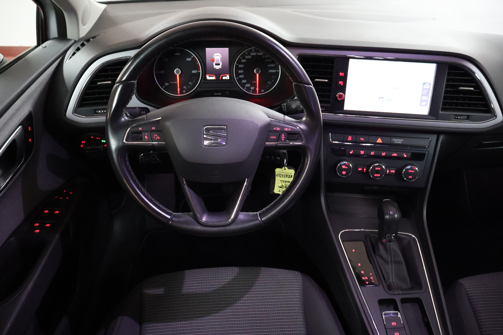 SEAT Leon ST 2.0 TDI CR Style DSG-image-8