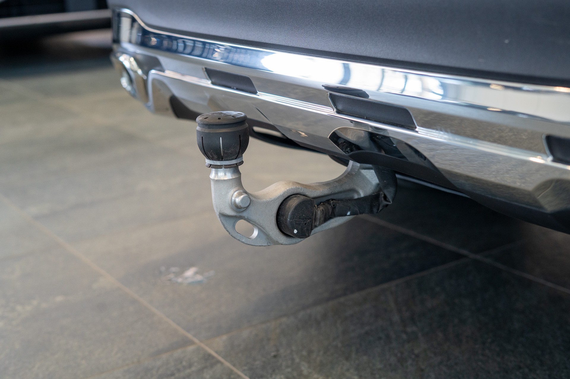 MERCEDES-BENZ GLC 300 d 4matic AMG Line / Anhängerkupplung / Memory Sitze / Ambiente-image-7