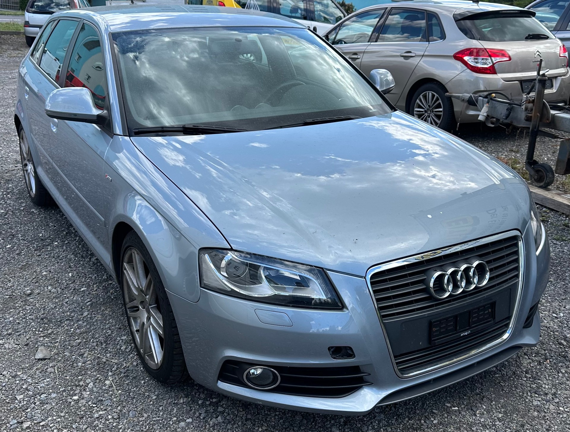 AUDI A3 Sportback 2.0 TFSI Ambiente S-tronic-image-5