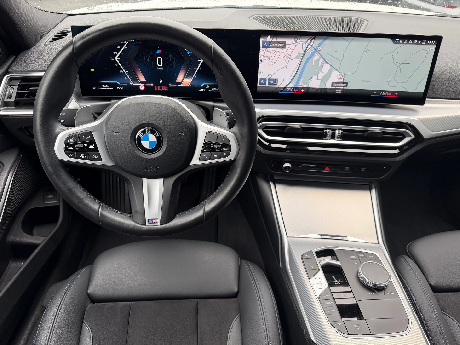 BMW 320d xDrive 48V Touring Steptronic M Sport-image-19