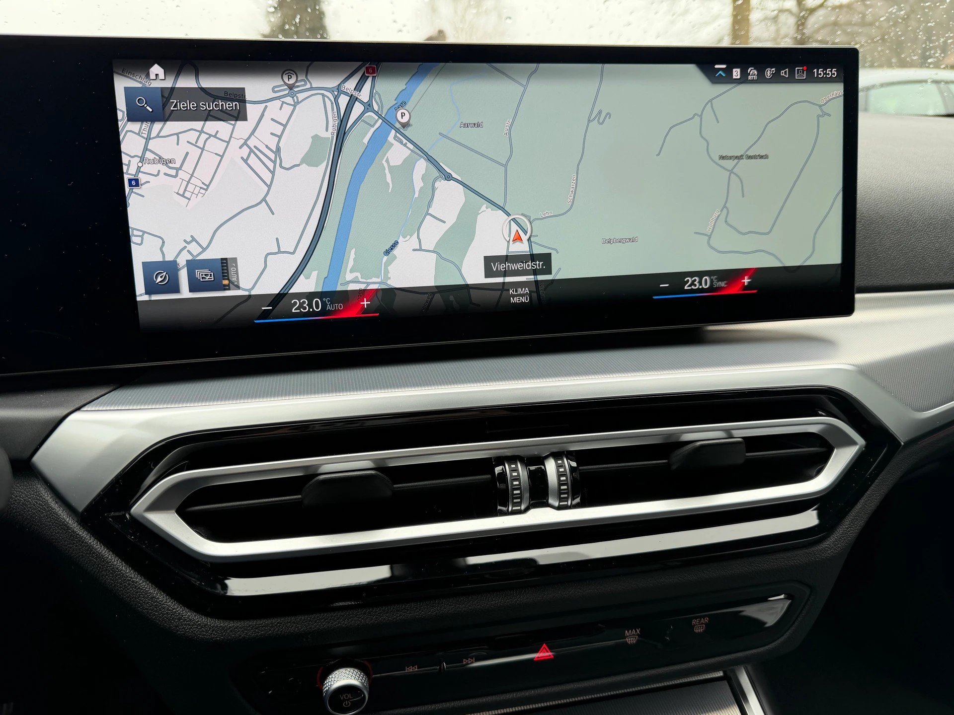 BMW 320d xDrive 48V Touring Steptronic M Sport-image-22