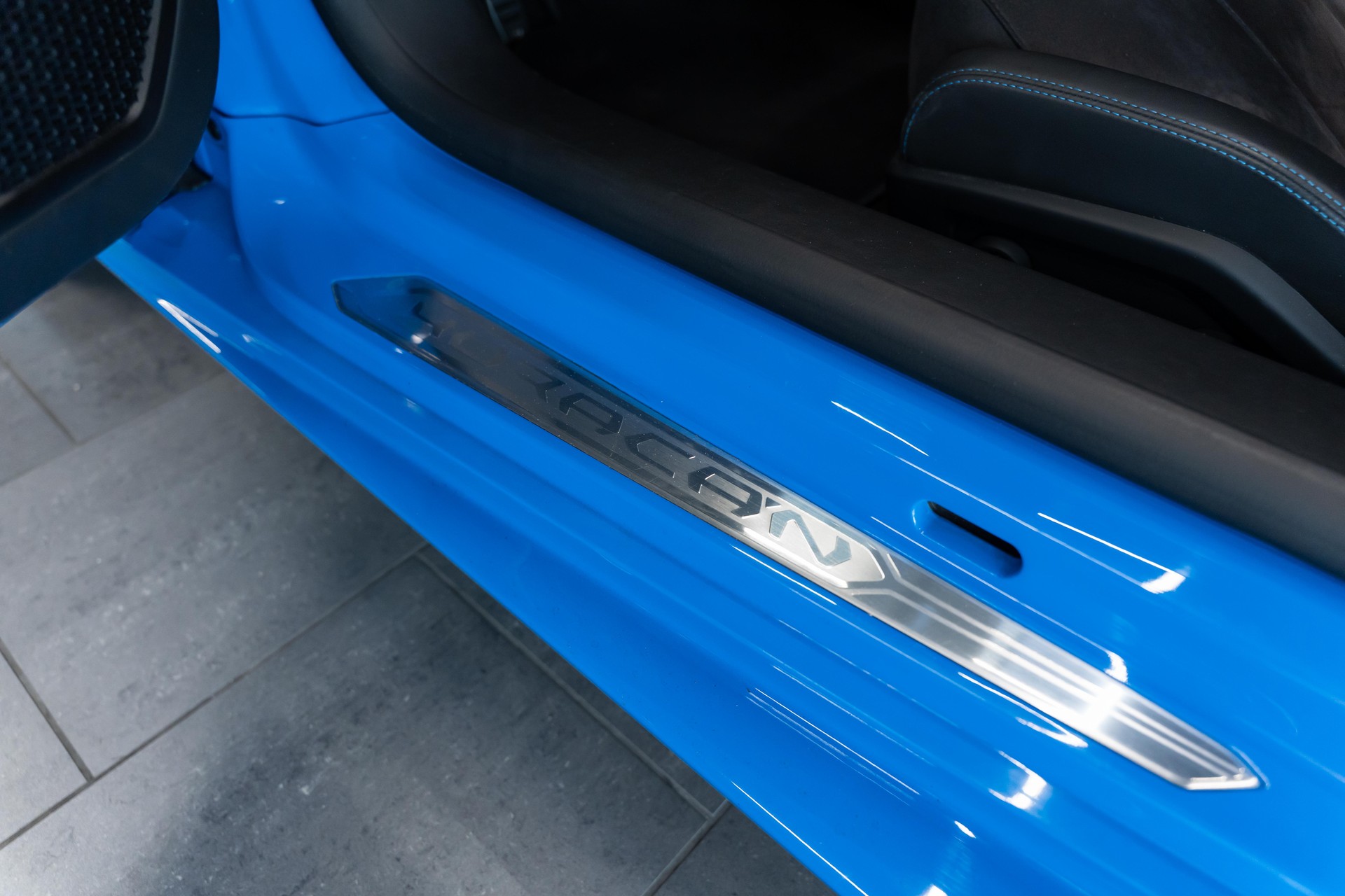 LAMBORGHINI Huracan LP610-4 Spyder DCT / CH AUTO / LE MANS BLUE / Service Lamborghini-image-10
