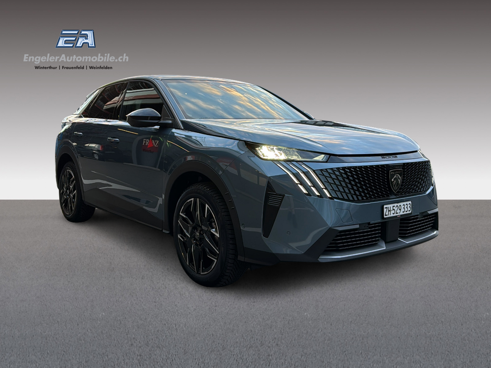 PEUGEOT 3008 1.2 Hybrid Allure-image-2