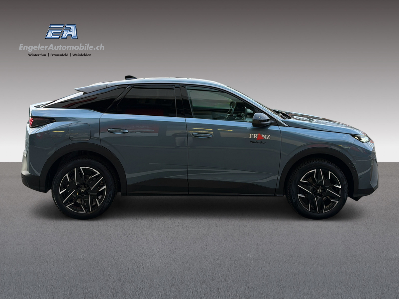 PEUGEOT 3008 1.2 Hybrid Allure-image-5