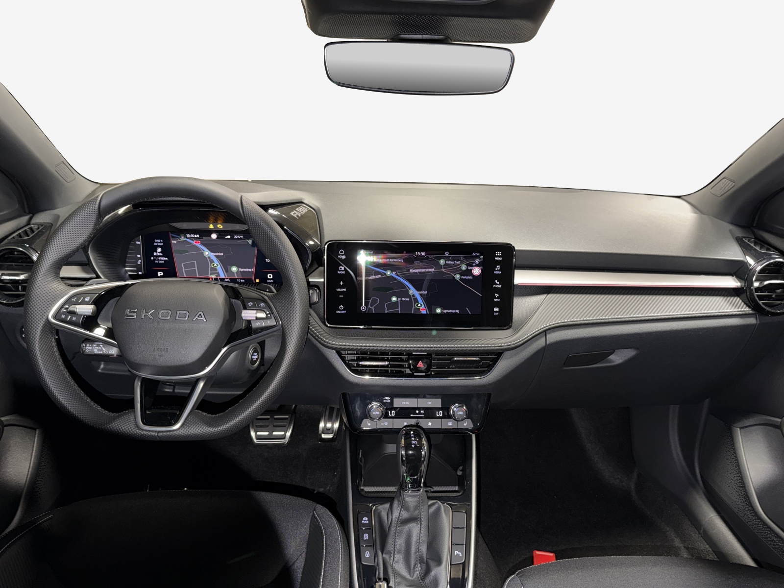 SKODA Fabia 130-image-8